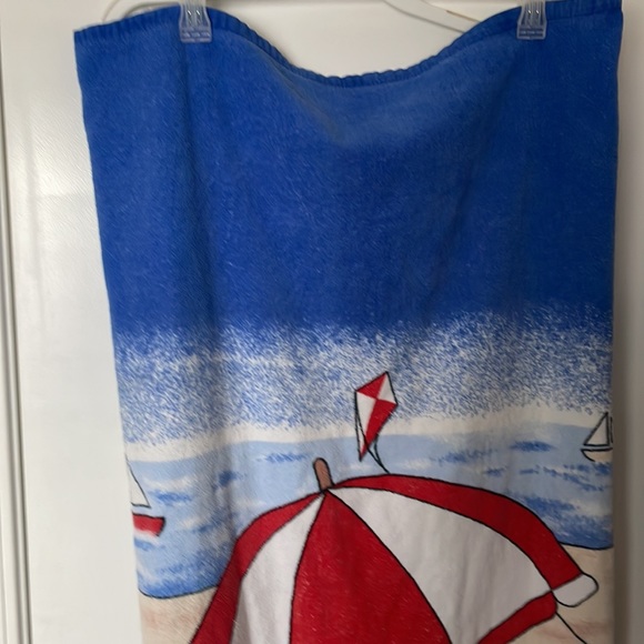 Vintage teddy towel - Picture 3 of 8